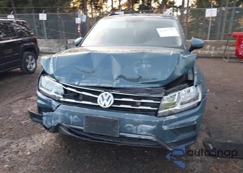 2021 Volkswagen Tiguan 2.0T Se/2.0T Se R-Line Black/2.0T Sel из США, поврежденный, VIN 3VV2B7AX3MM087713